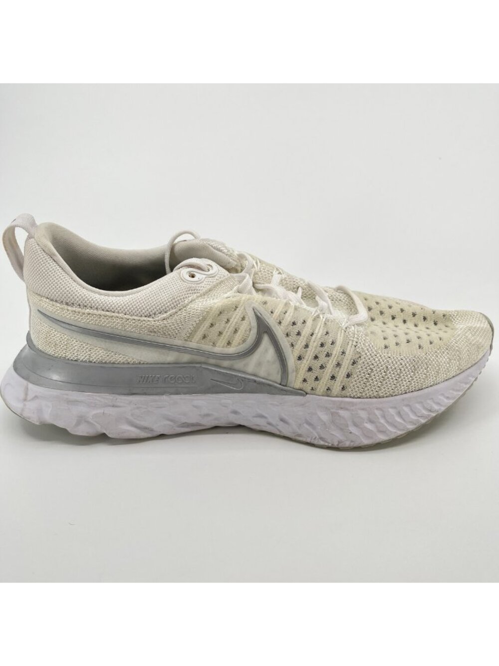 Nike React Infinity Run Flyknit 2 Womens Size 10 White Running Shoes Sneakers